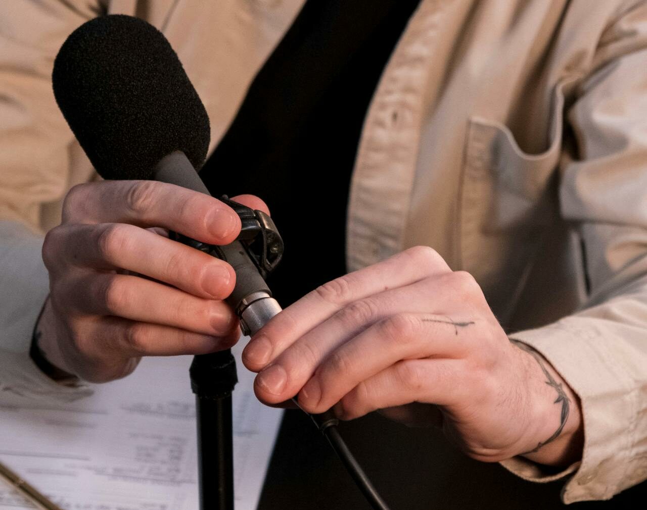 Distorções, omissões e a normalização de critérios antijornalísticos