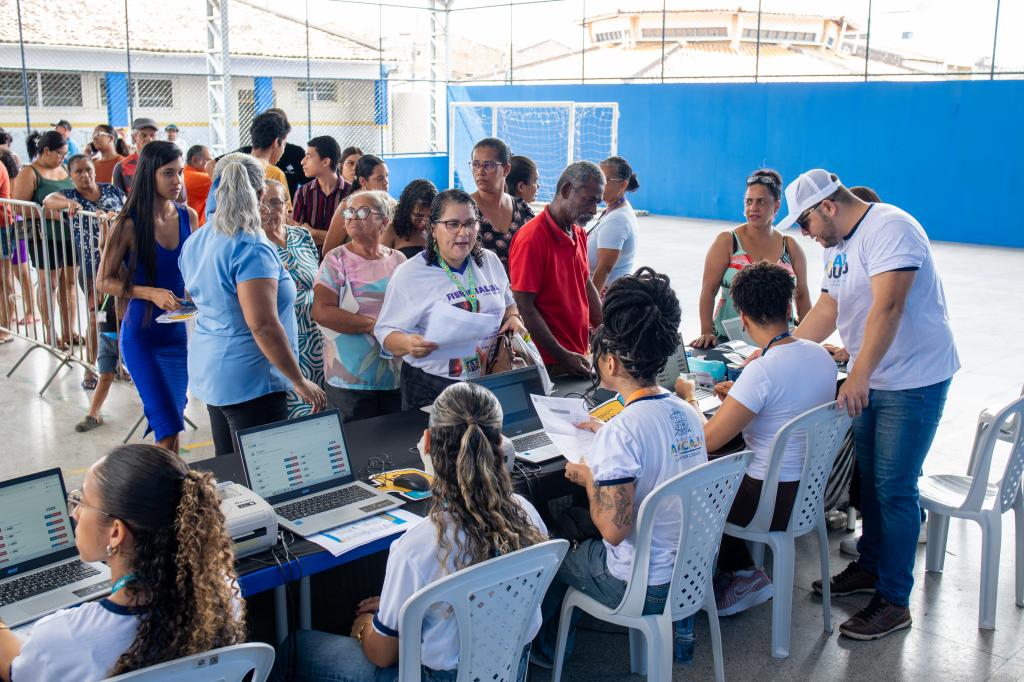 Tamo Junto Aracaju: Saúde levará atendimento médico, exames e vacinação ao bairro Areia Branca